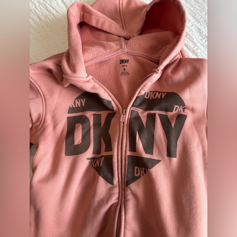 DKNY Kids Coral Sweatpants & Hoodie Set - Picture 9 of 10